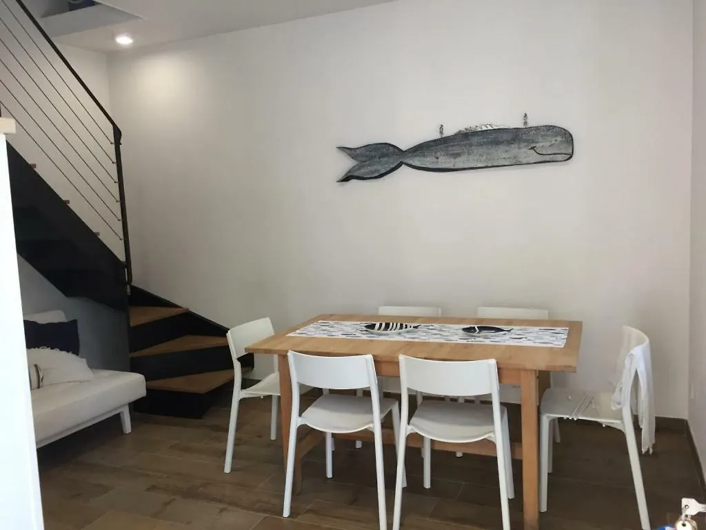 La Casa Di Rosi Al Mare Apartment Vada 0*,  Italy